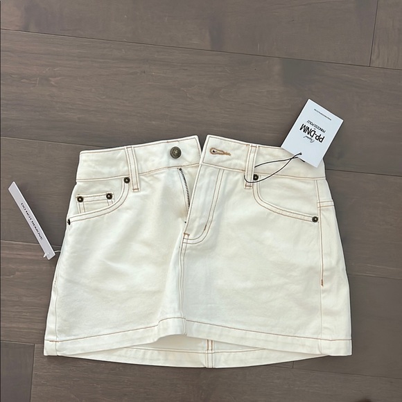 Princess Polly Dresses & Skirts - Princess Polly White Denim Skirt NWT